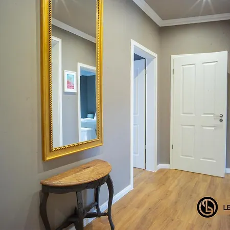 - Luxus No.13 - Naehe Rb Arena * 라이프치히