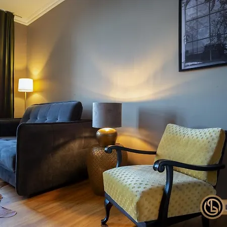 - Luxus No.13 - Naehe Rb Arena *